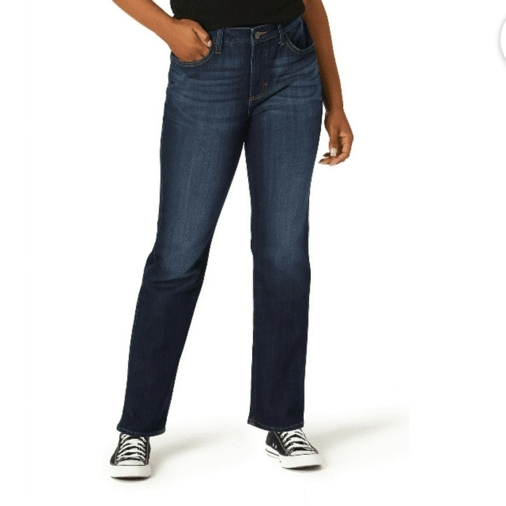 Lee Relaxed Fit Straight Leg Mid Rise